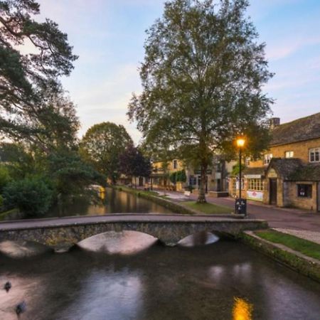Mavis In The Cotswolds Hotel Bourton-on-the-Water Exterior photo